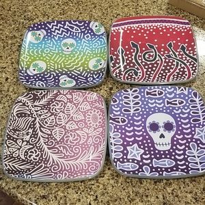 4 Assorted Bonehead Sq Plates Melamine